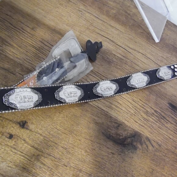 West Star Texas Black Genuine Leather Concho Belt Size Medium New - Picture 4 of 11